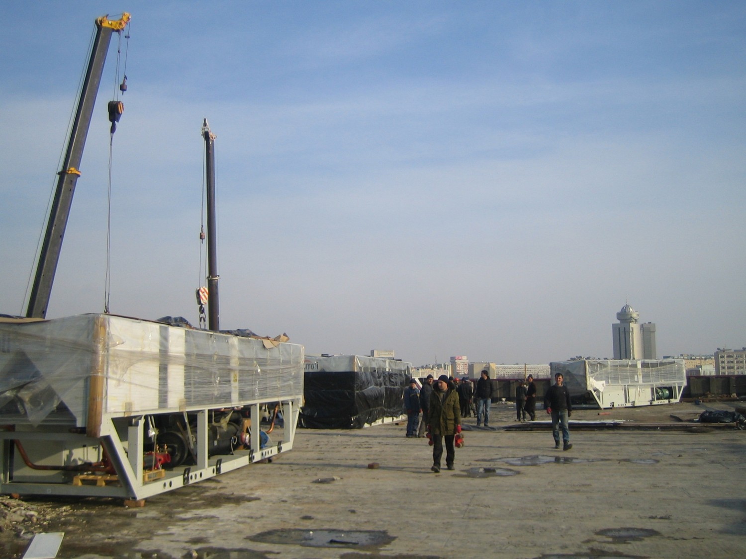 Установка чиллеров Ferroli в ТЦ “Самарканд Дарвоза”